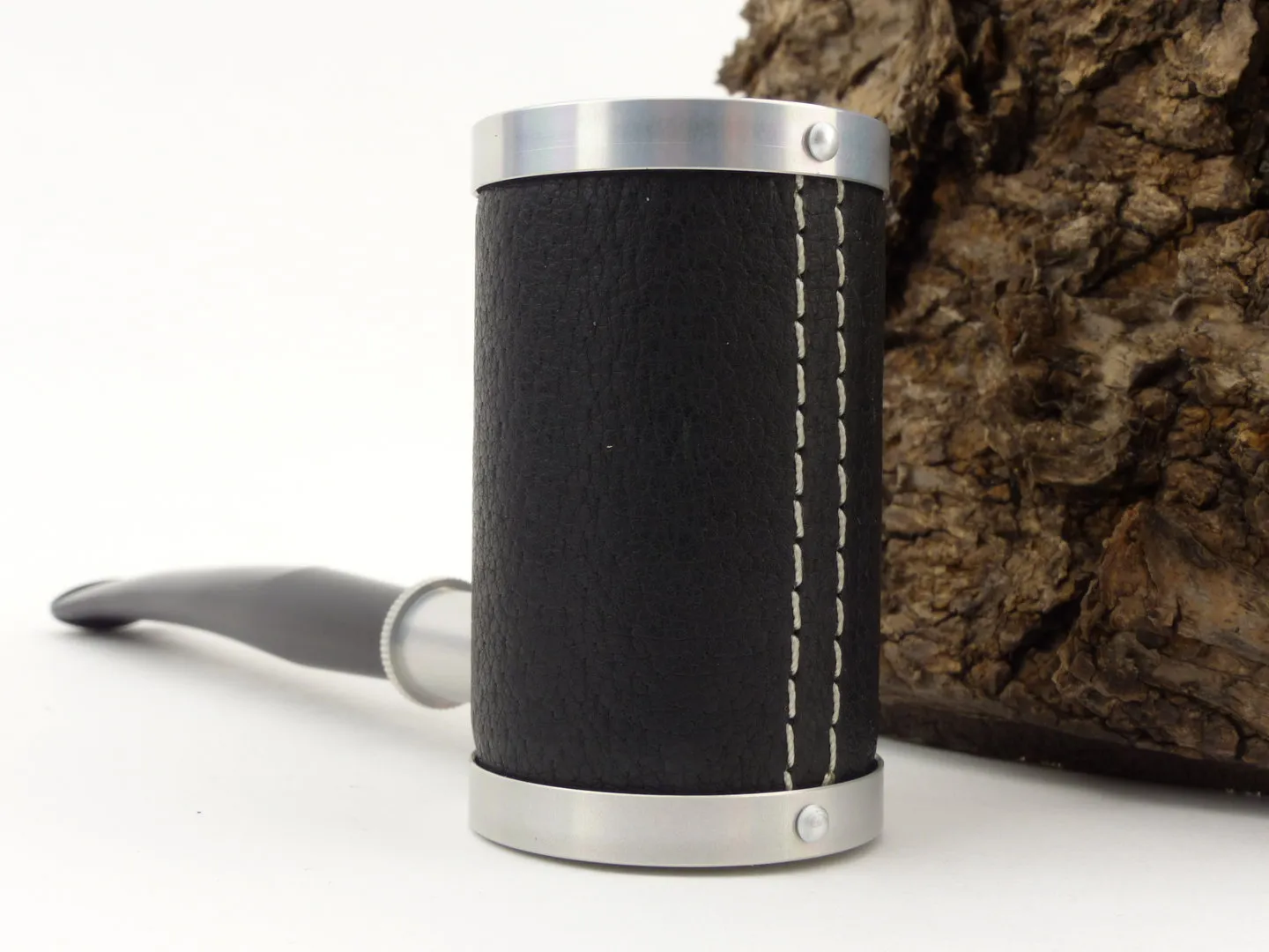 Tsuge Pfeife Metal Tankard Leder Schwarz – Produktbild 10