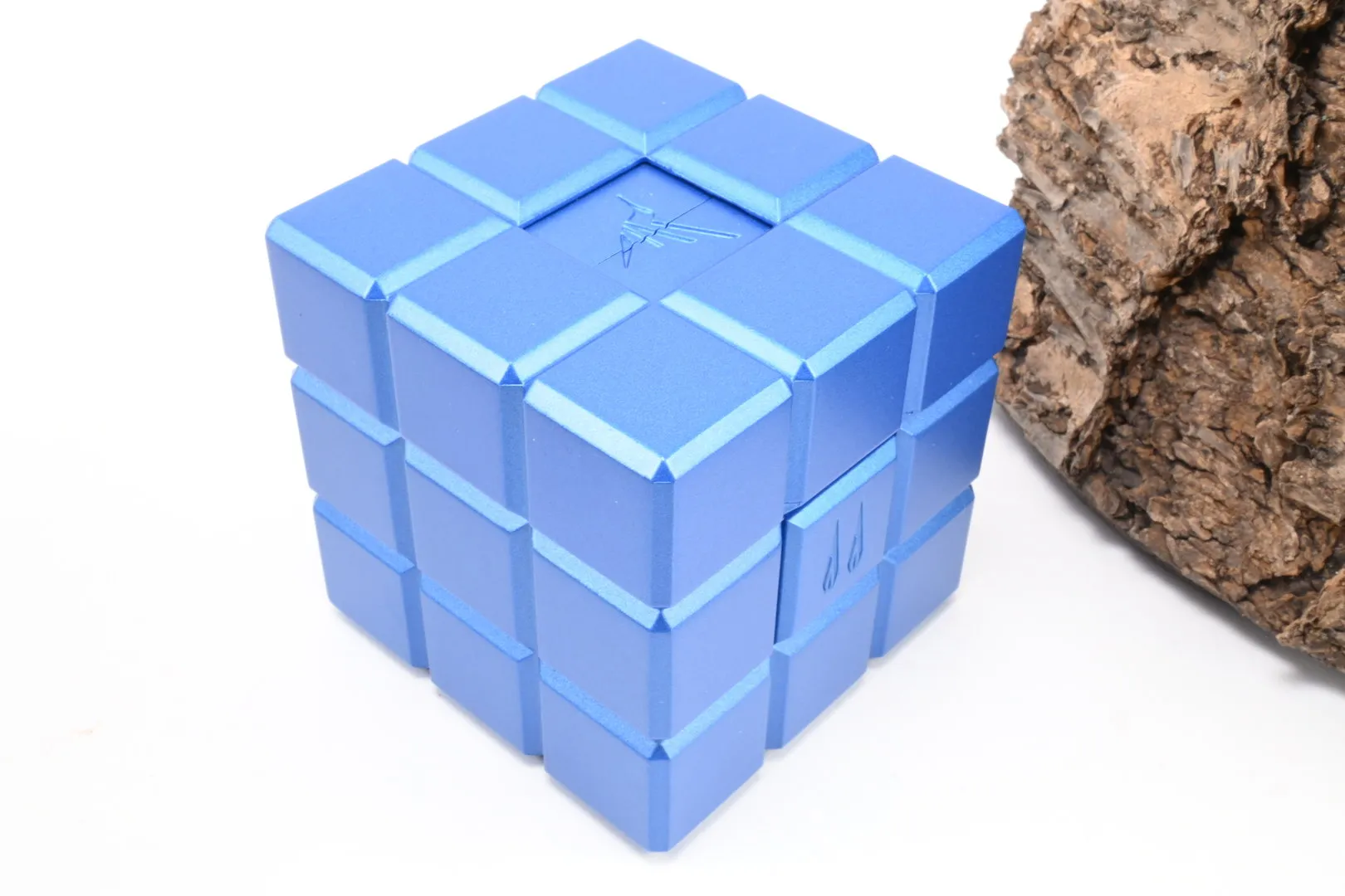 Colibri Tischfeuerzeug Heritage Cube blau – Produktbild 4