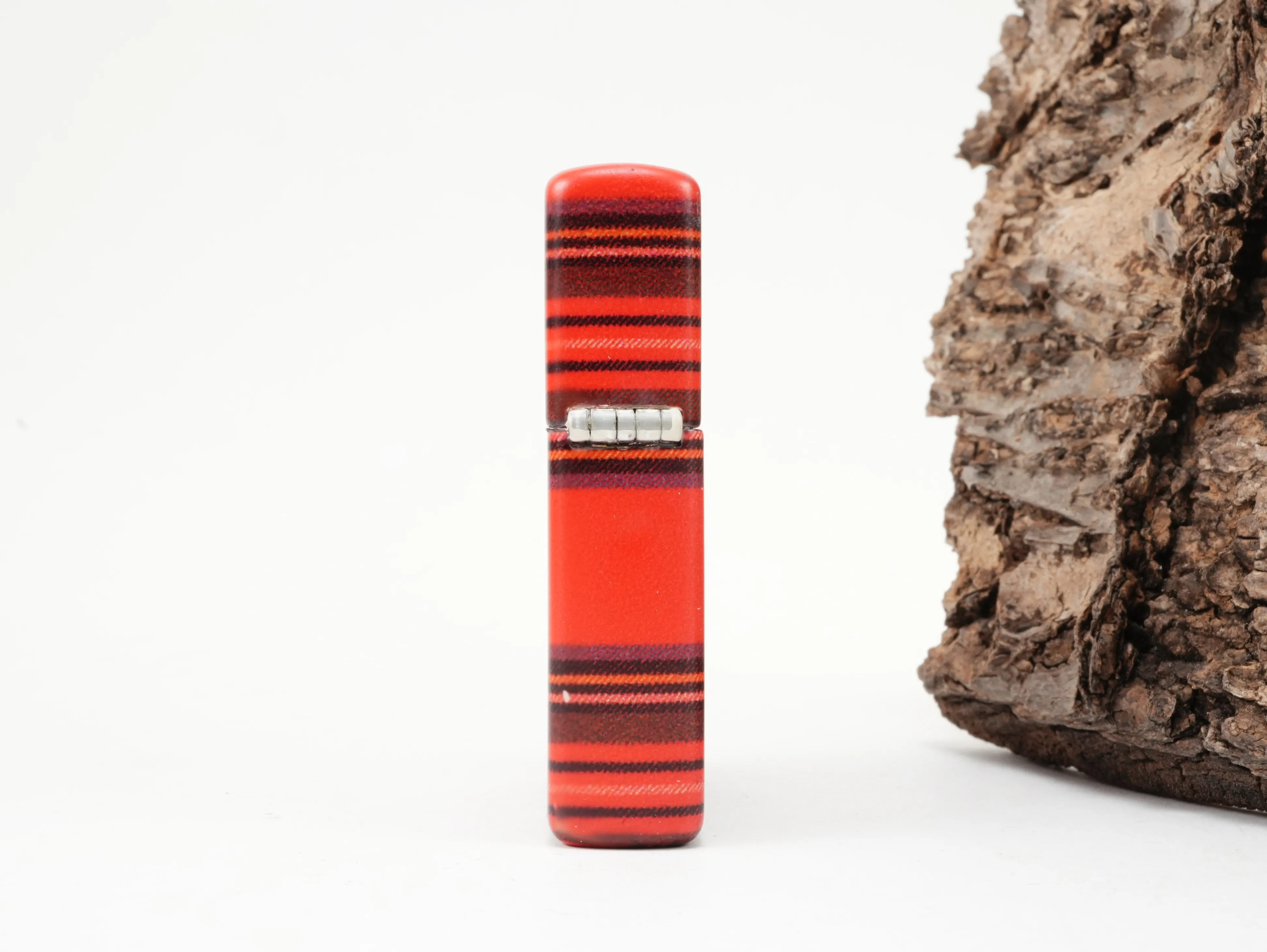 Zippo Lighter Red Plaid 60007246 Bild 5