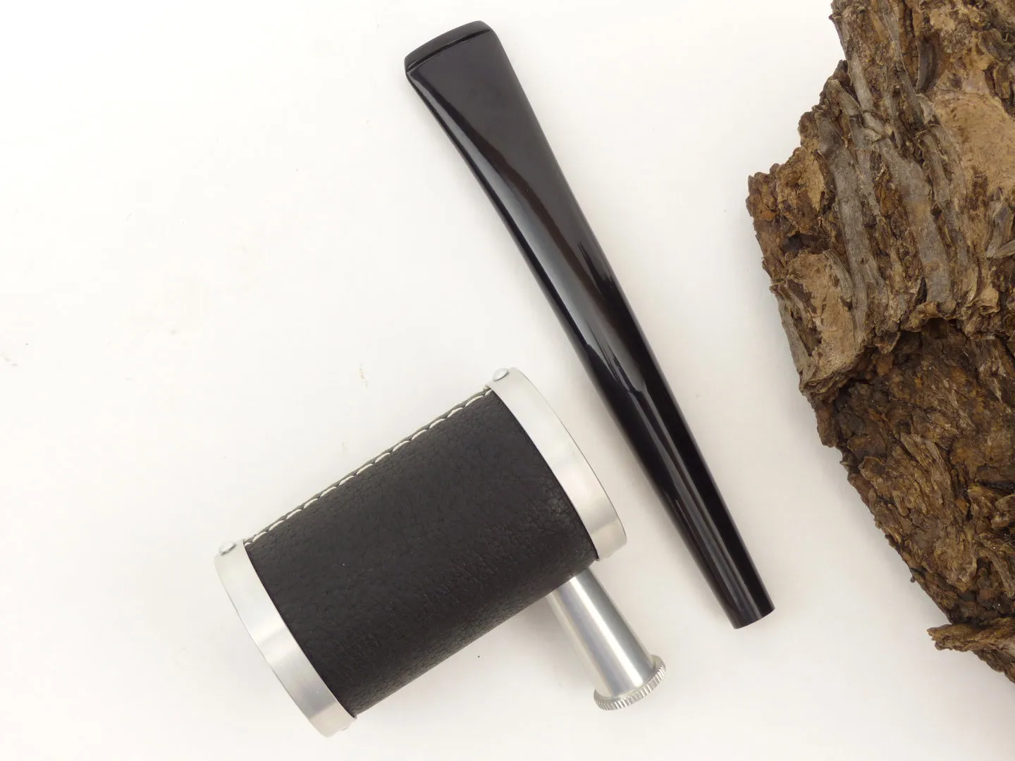 Tsuge Pfeife Metal Tankard Leder Schwarz – Produktbild 9