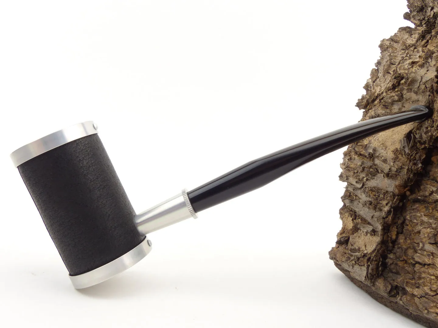 Tsuge Pfeife Metal Tankard Leder Schwarz – Produktbild 2