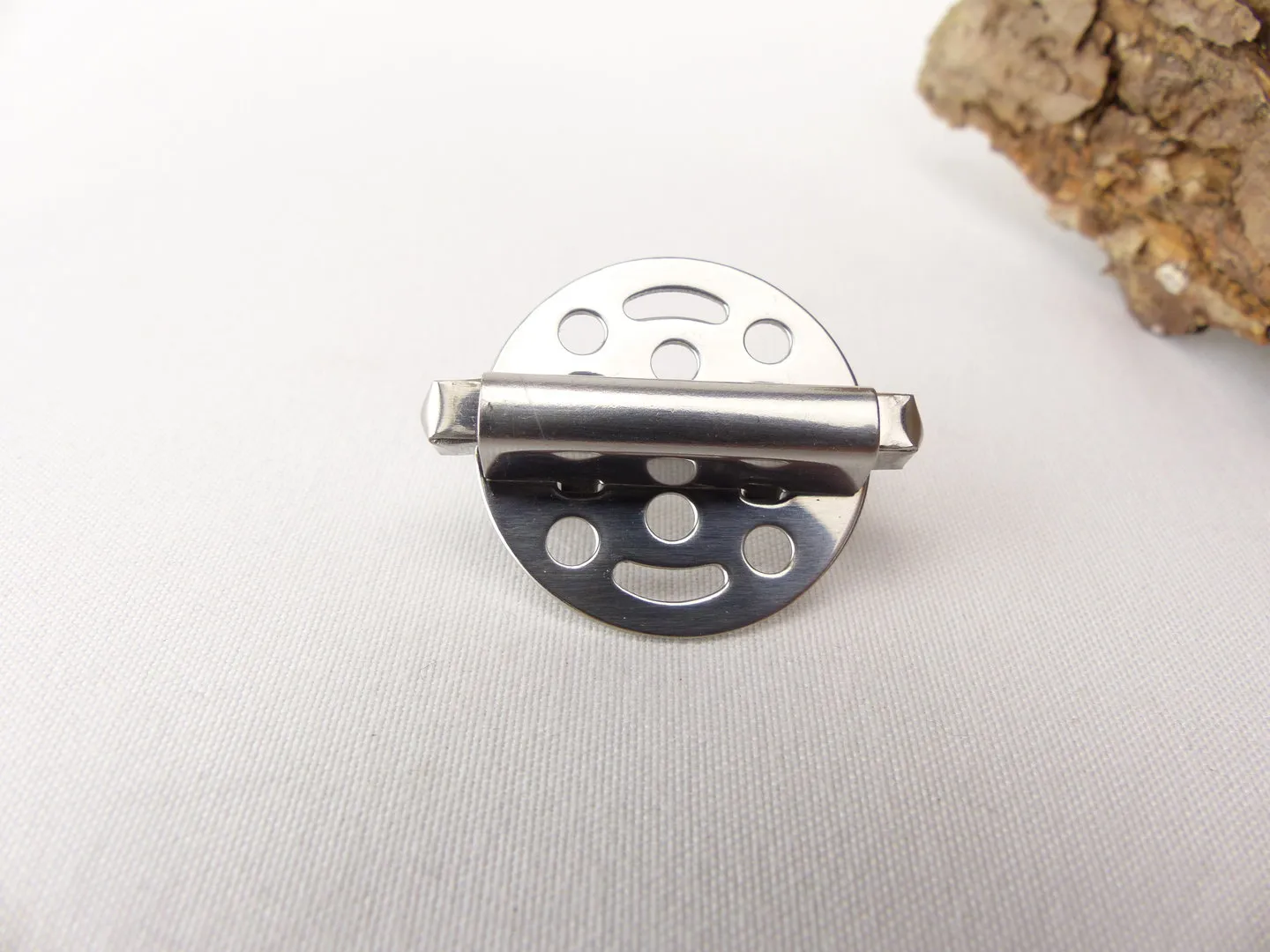 Pfeifendeckel Mit Feder 25mm – Produktbild 2