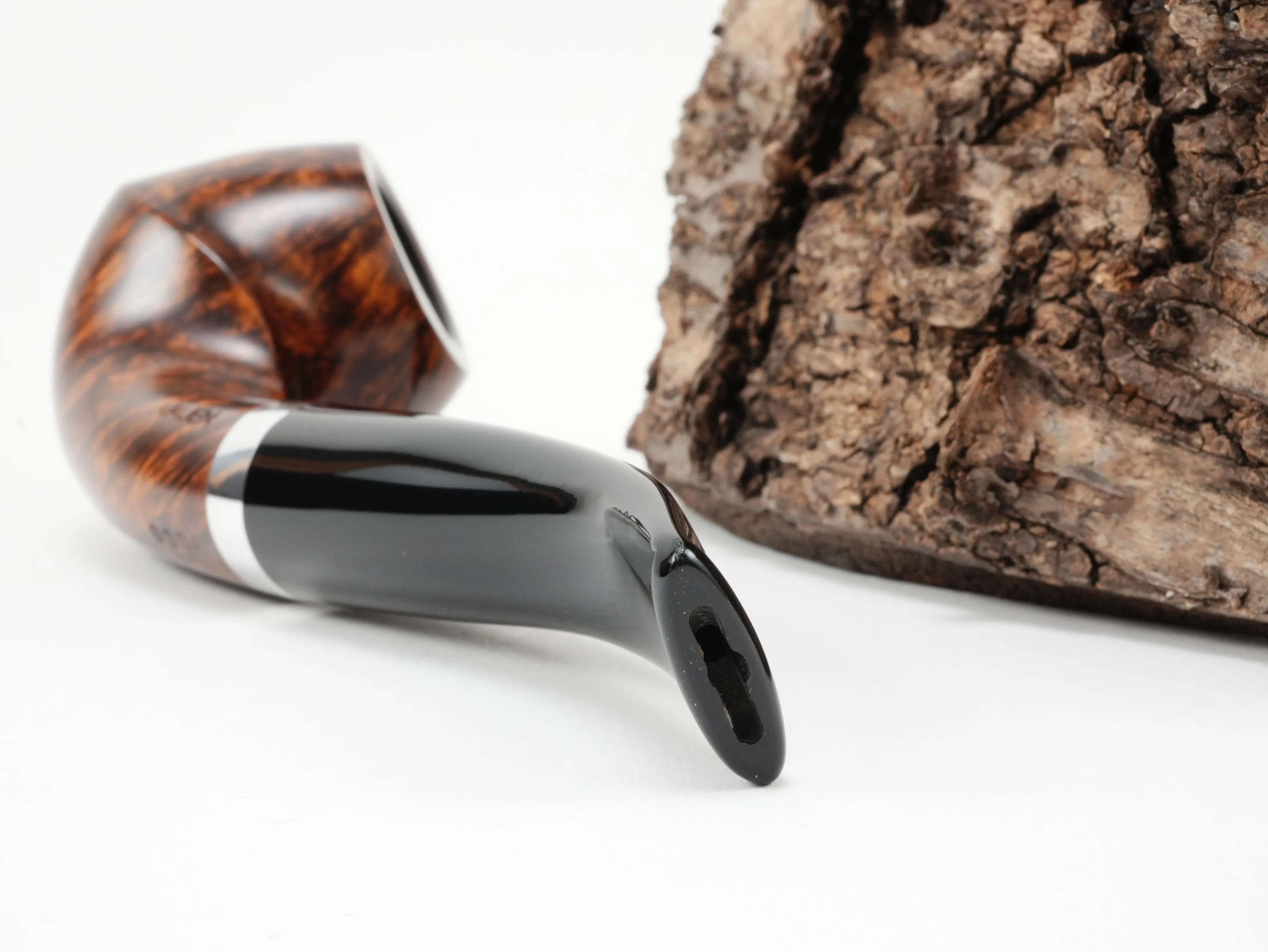 Vauen Jahrespfeife 2026 Braun – Produktbild 4