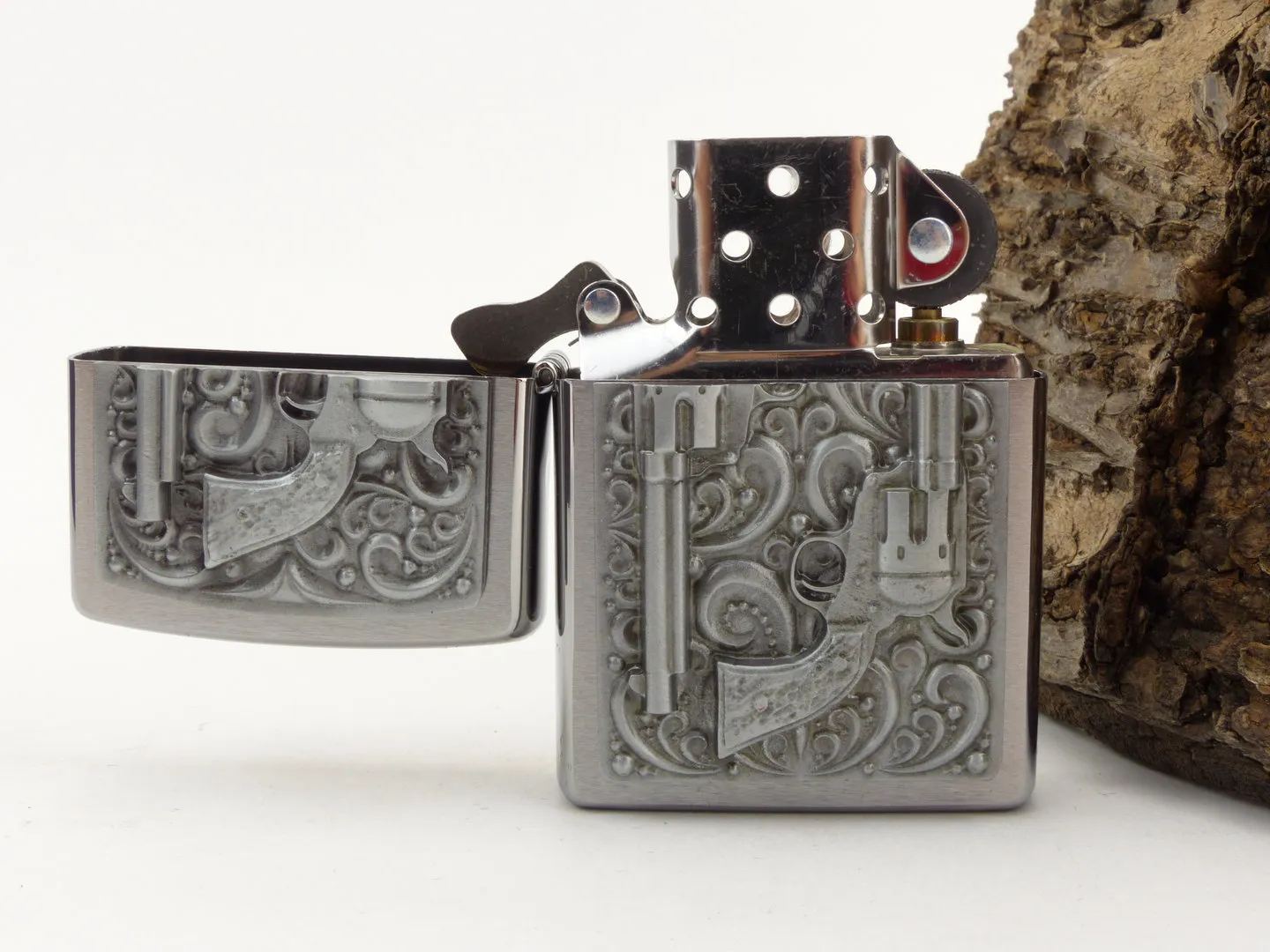 Zippo Feuerzeug Revolver 2001654 – Produktbild 2