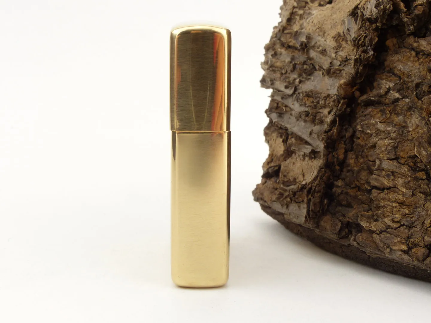 Zippo Feuerzeug Venetian Brass 60000814 – Produktbild 3