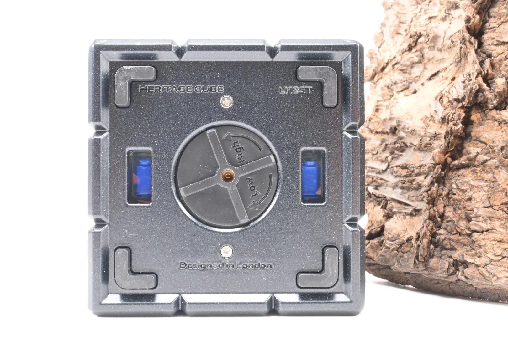 Colibri Tischfeuerzeug Heritage Cube schwarz – Produktbild 7