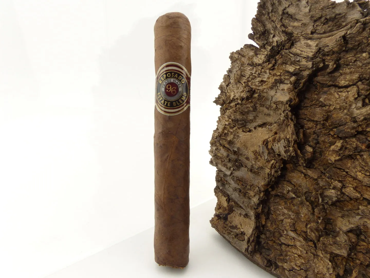 Reposado Estate Blend Maduro Robusto