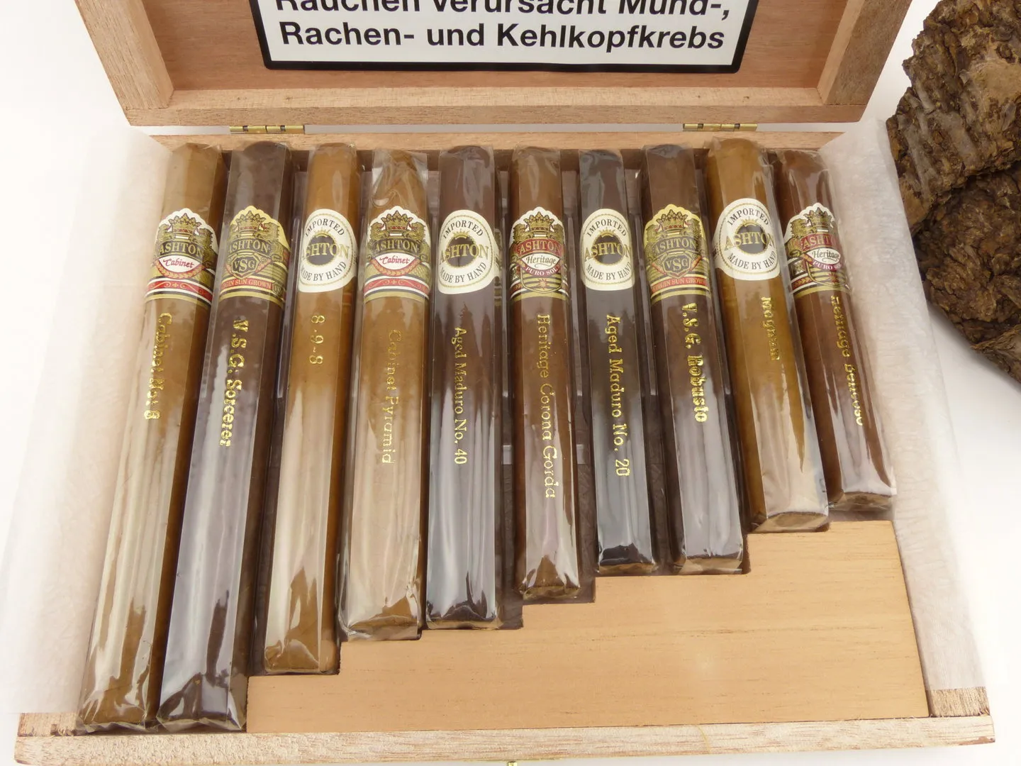 Ashton 10 Cigar Assortment Sampler von Ashton Cigars – Produktbild 4