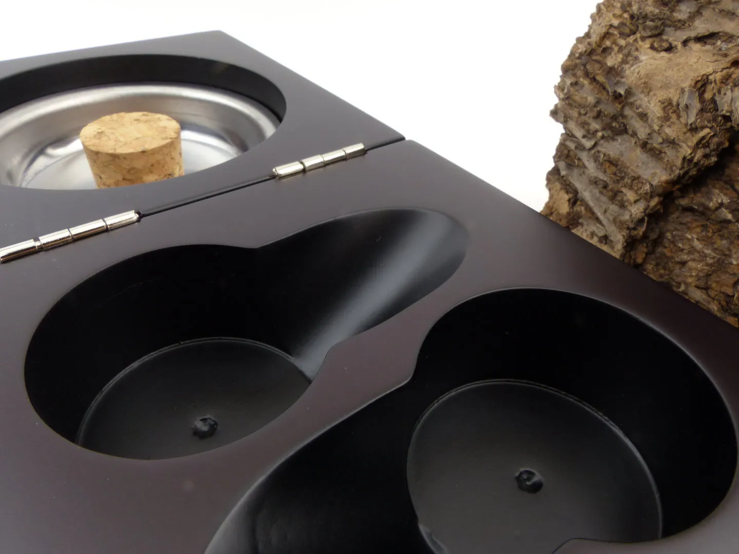 Angelo Pfeifenascher Holz Würfel 2 Pfeifen – Produktbild 4