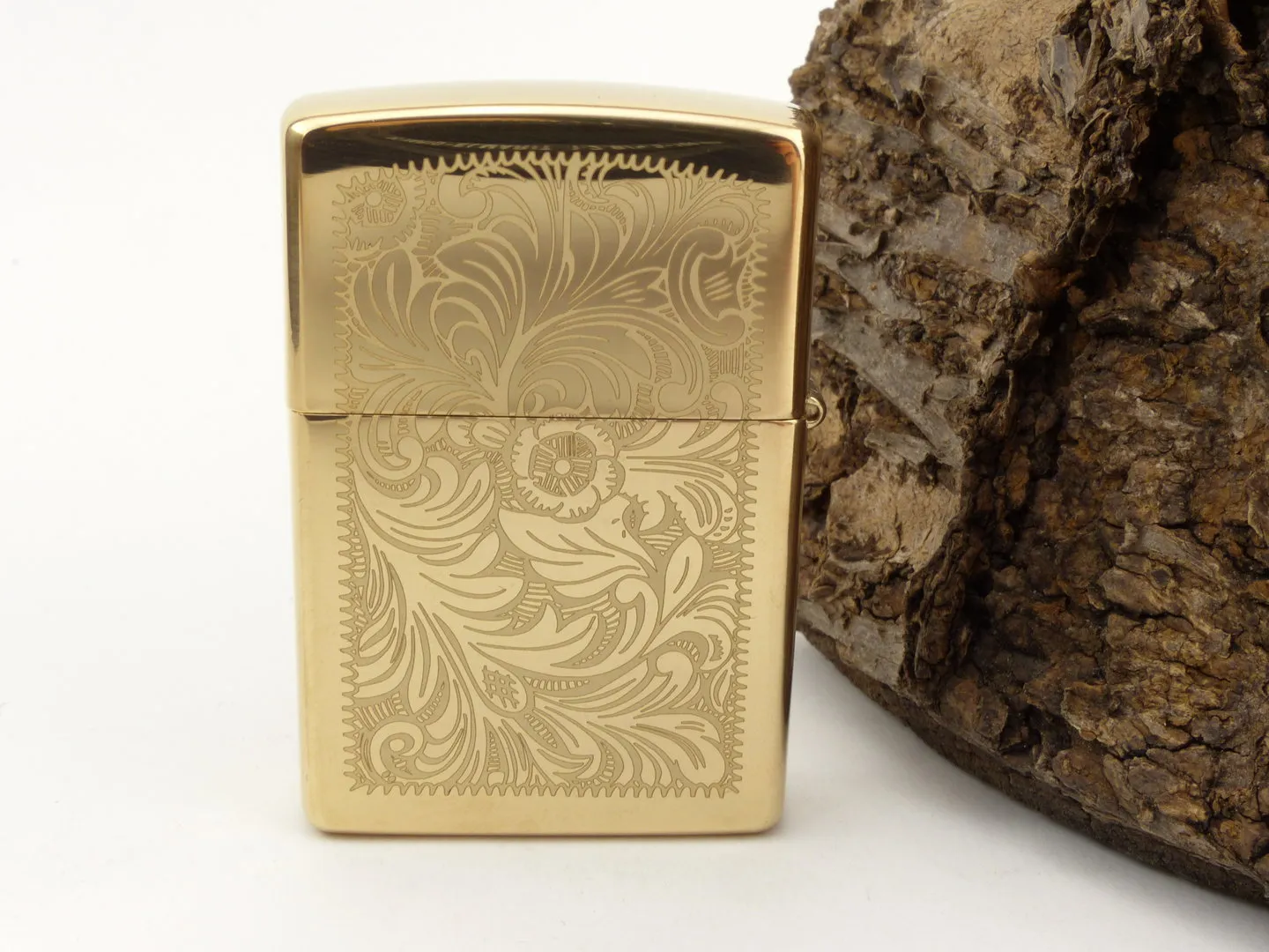 Zippo Feuerzeug Venetian Brass 60000814 – Produktbild 4