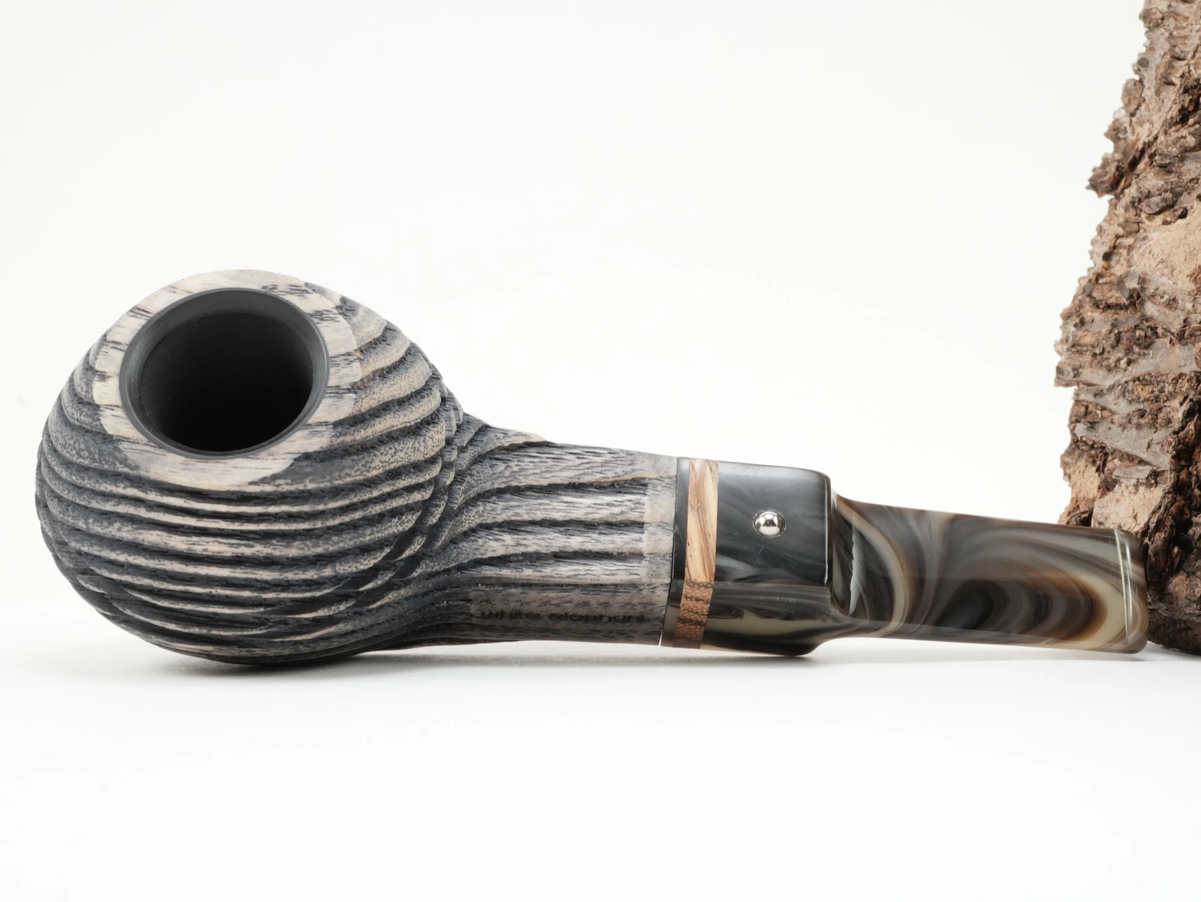 White Elephant Pfeife Erta Ale 2 – Produktbild 6