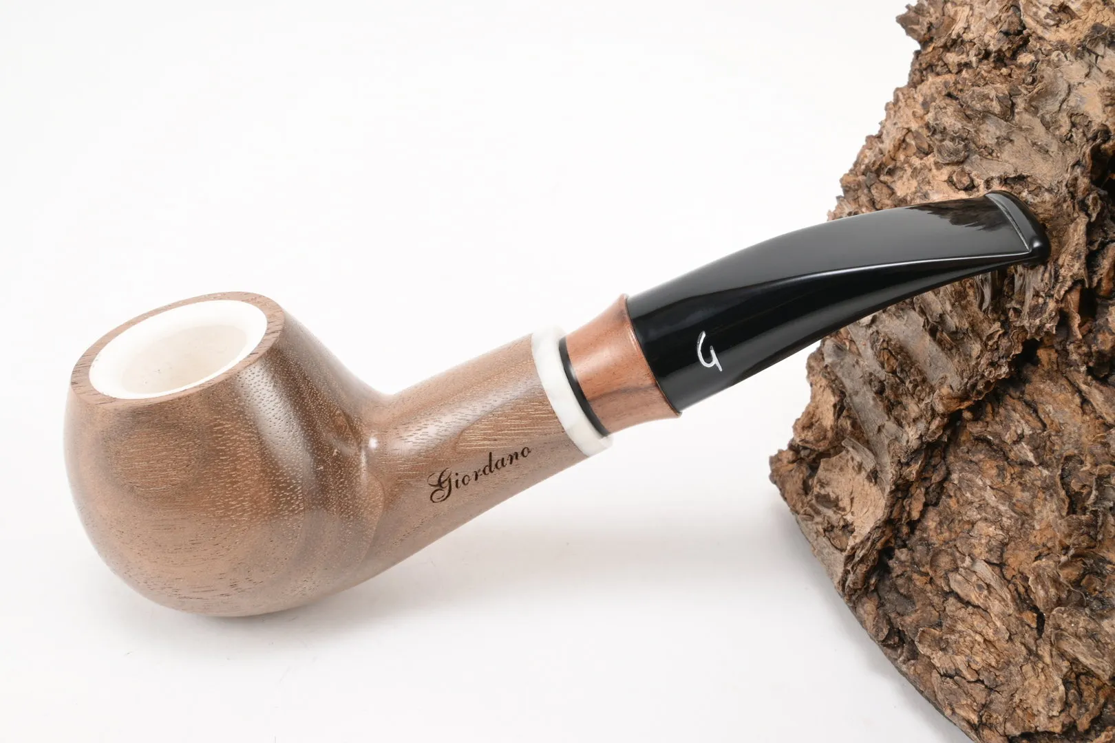 Giordano Estate Walnut Pfeife 14771