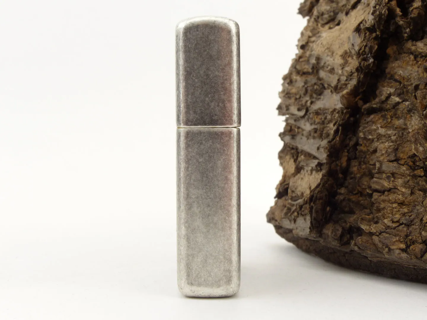 Zippo Feuerzeug Antique Silver 60001192 – Produktbild 2