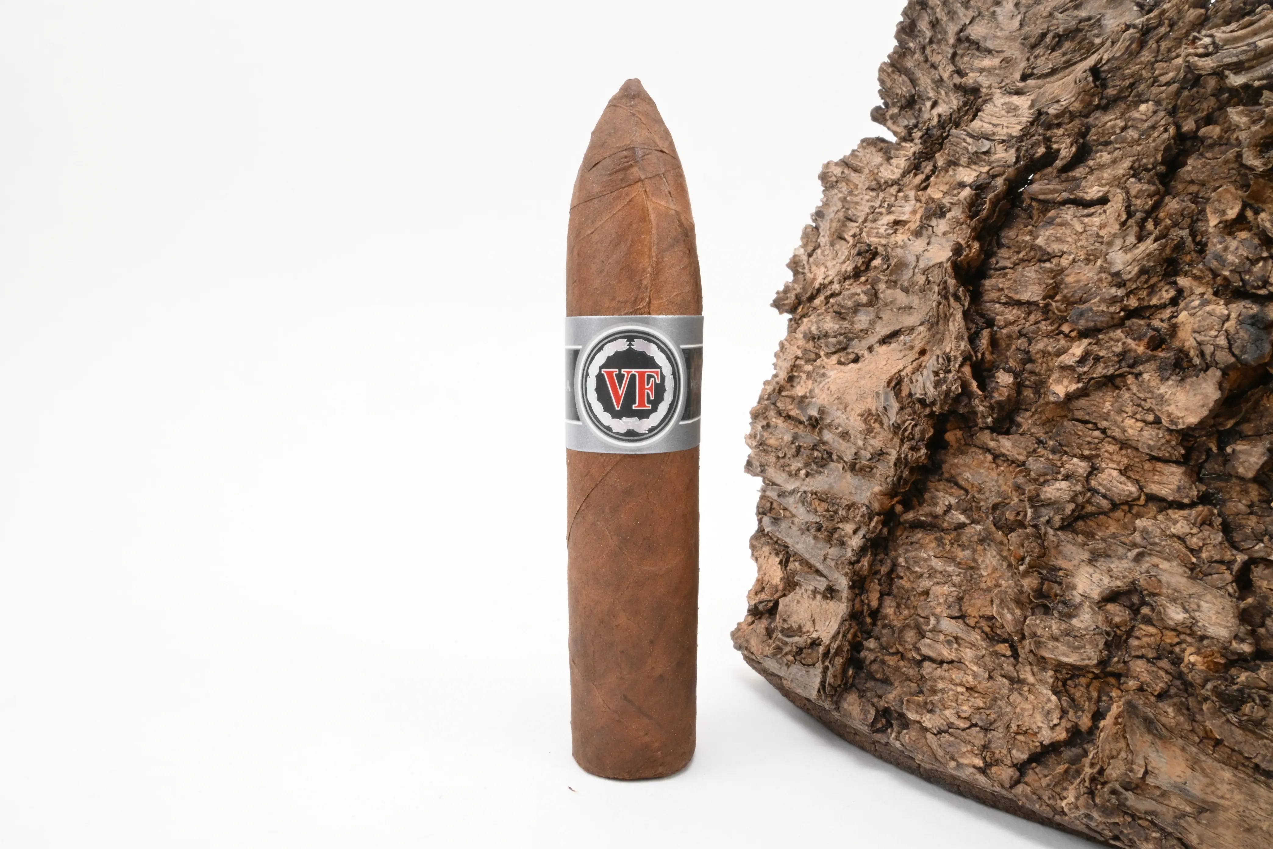 Vega Fina Linea Fortaleza 2 Short Belicoso