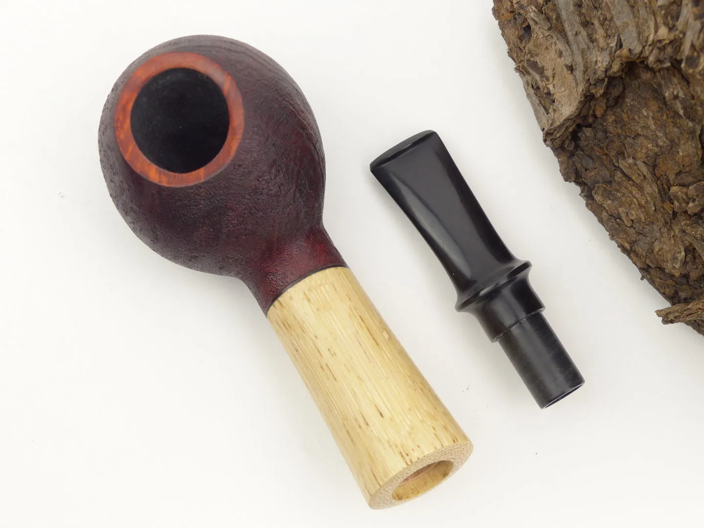 Dirk Heinemann Red Squashed Tomato Bambus 9mm von Heinemann Pipes – Produktbild 9