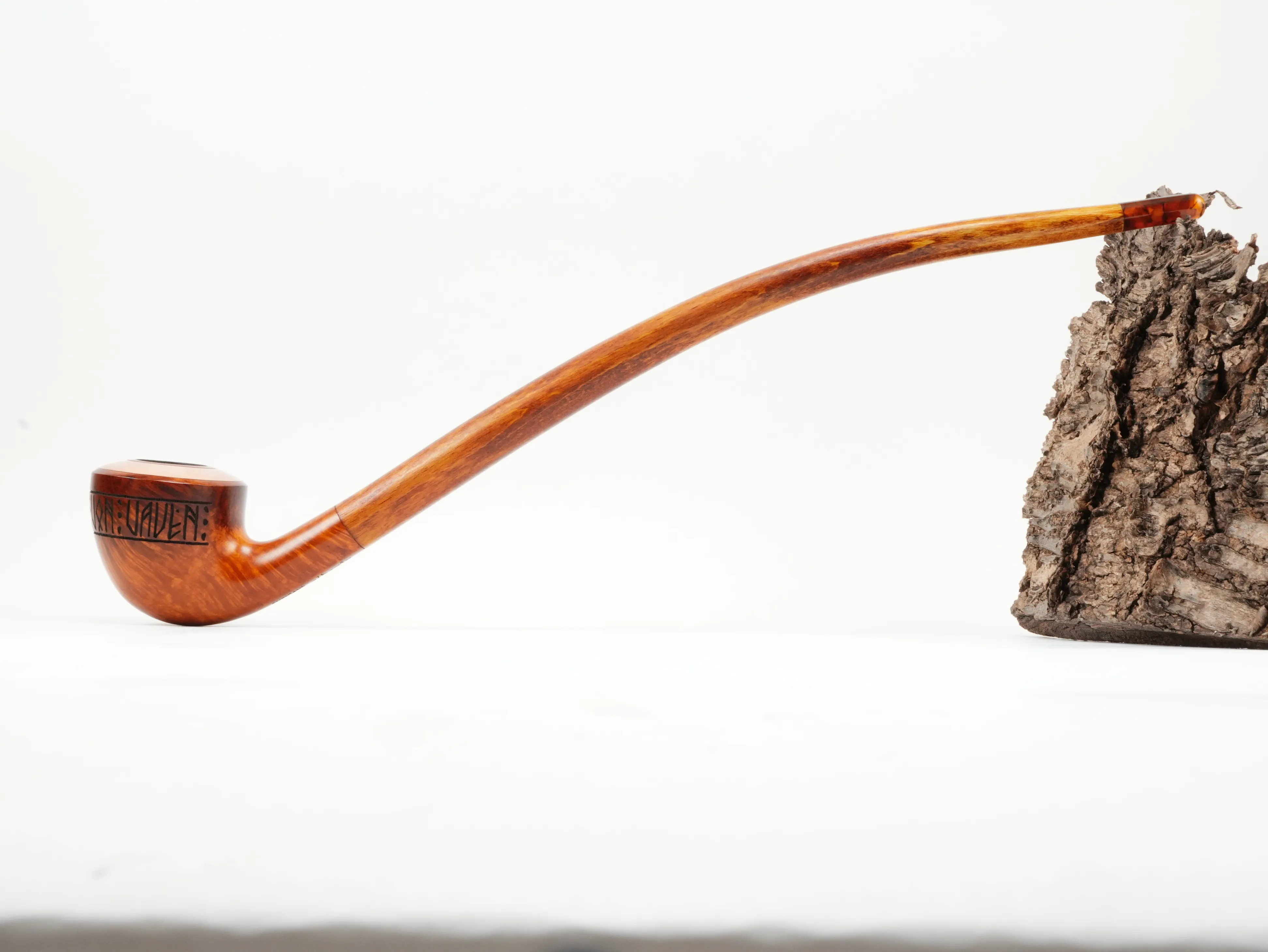 Vauen Pfeife Auenland Eldorin glatt Signature Edition – Produktbild 2