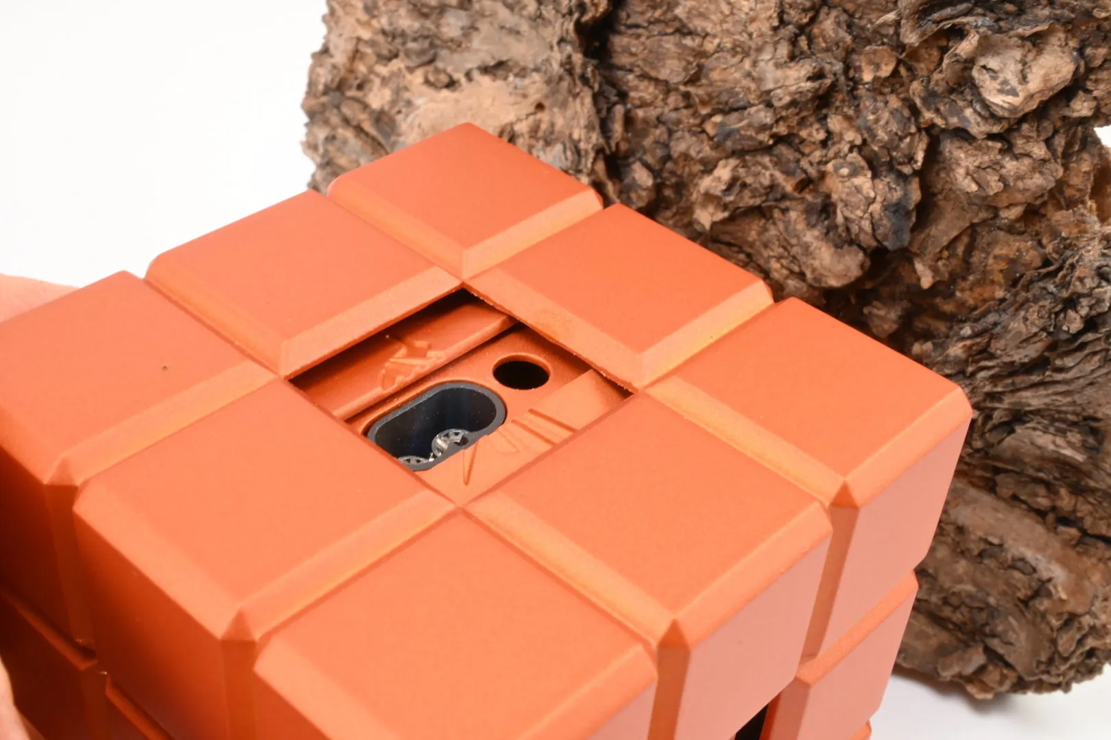 Colibri Tischfeuerzeug Heritage Cube orange – Produktbild 5